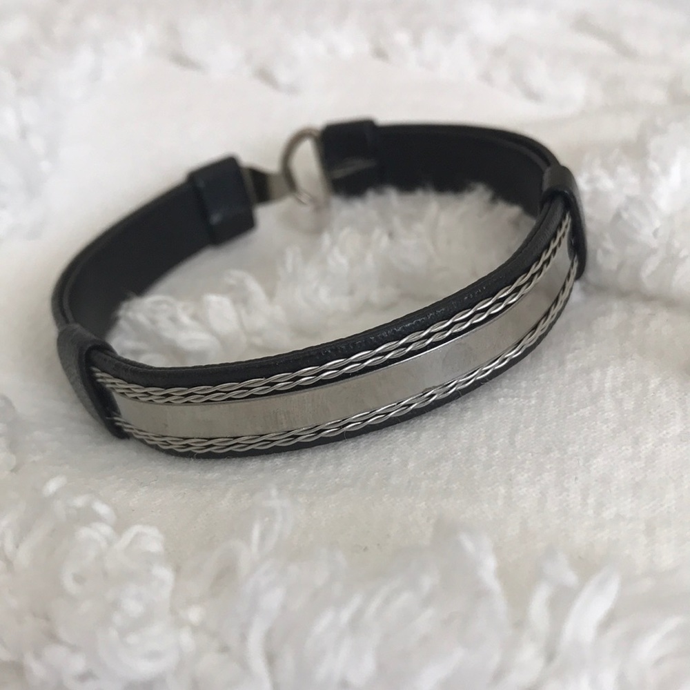 Silver Banded Leather Bracelet